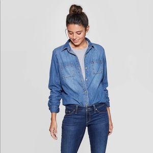 Universal Thread Blue Chambray Denim Long Sleeve Button Down Shirt Top Shacket